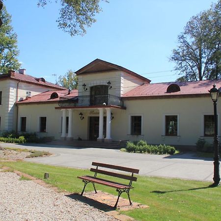 Dworek Korytkow Kamienna Wola  Luaran gambar