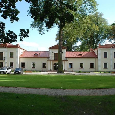 Dworek Korytkow Kamienna Wola  Luaran gambar
