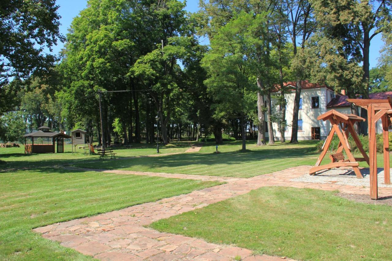 Dworek Korytkow Kamienna Wola  Luaran gambar